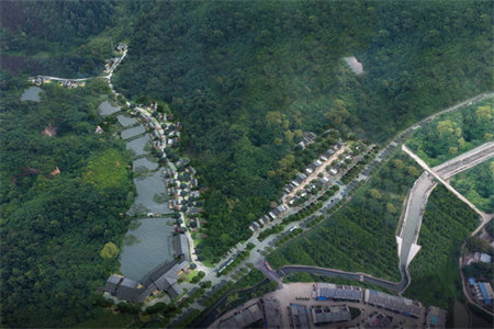 城东诺贝尔城4室2厅2卫149m2毛坯房